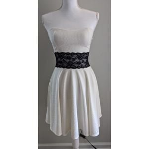 Wild Daisy Strapless White and Black Dress